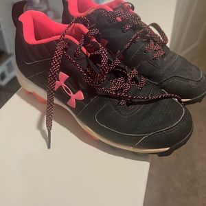 Girls under armour cleats